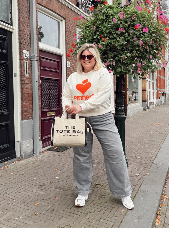 Pinned Sweater Ecru/oranje