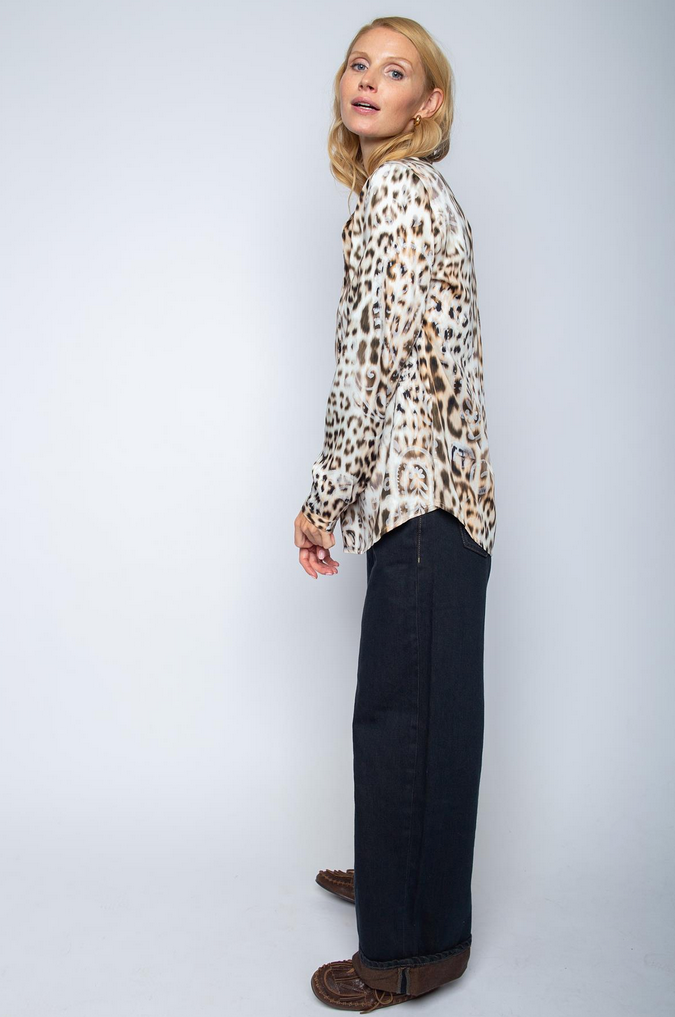 Emily Blouse Leo Print
