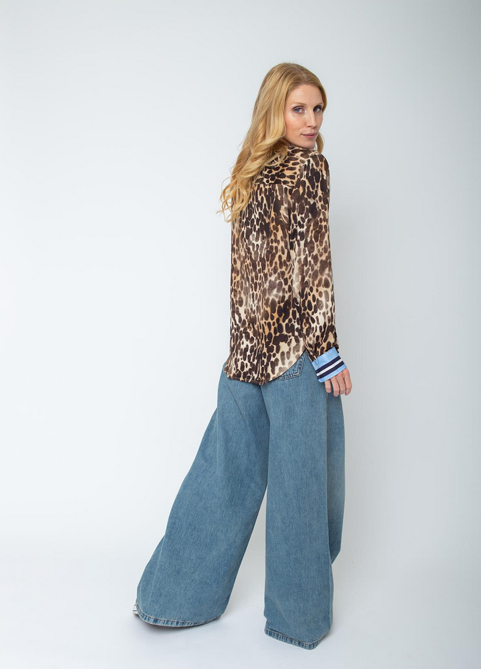 Emily Blouse Leo Print