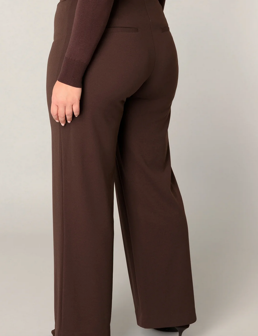 Base Level Pantalon Arah Bruin