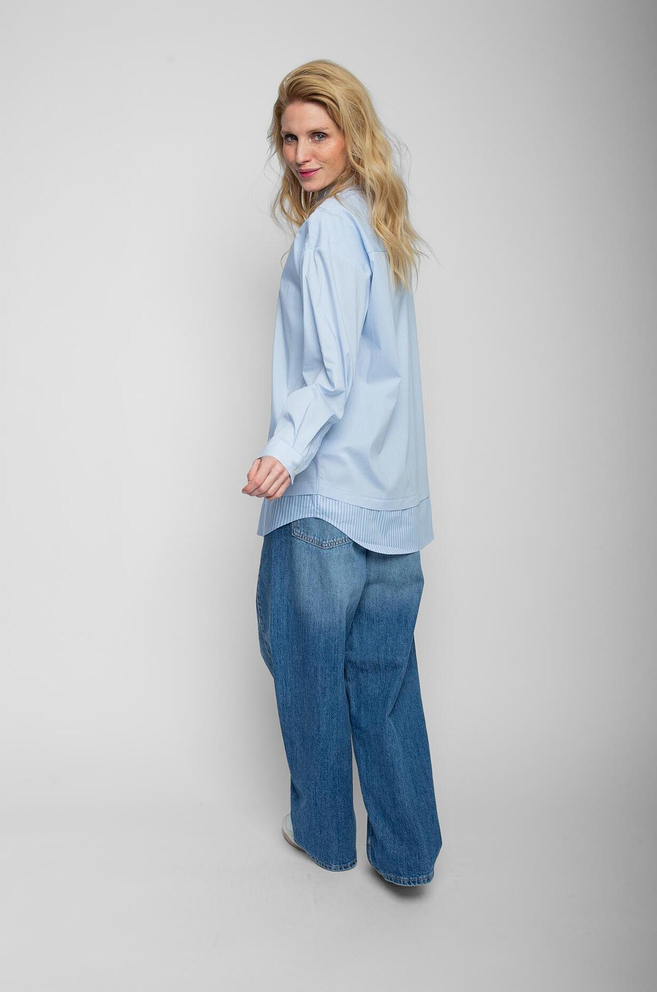 Emily Blouse Streep