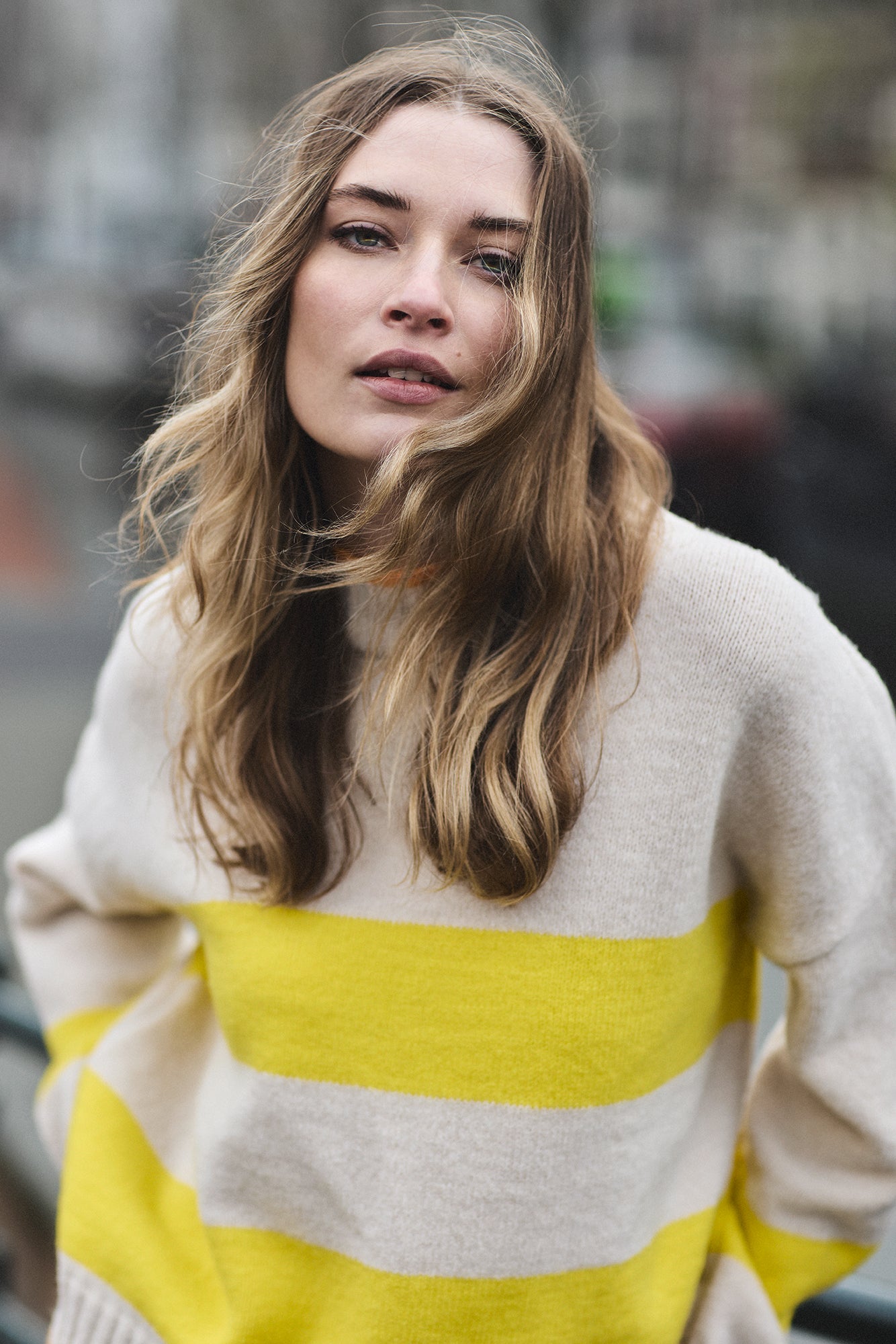 Grace Pull Streep Beige/Geel