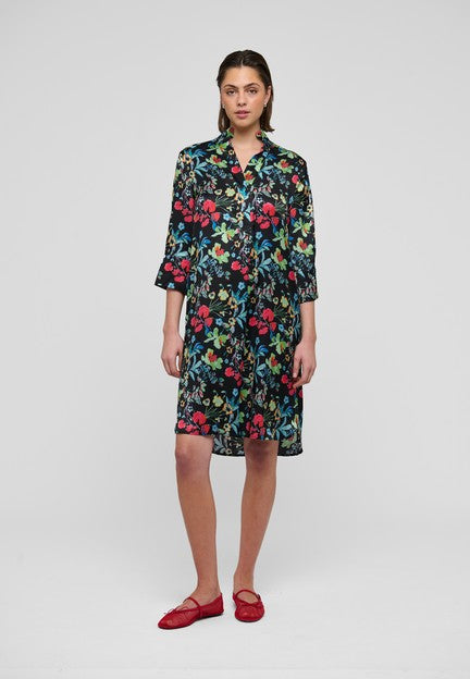 Dea Kudibal Kleed Print