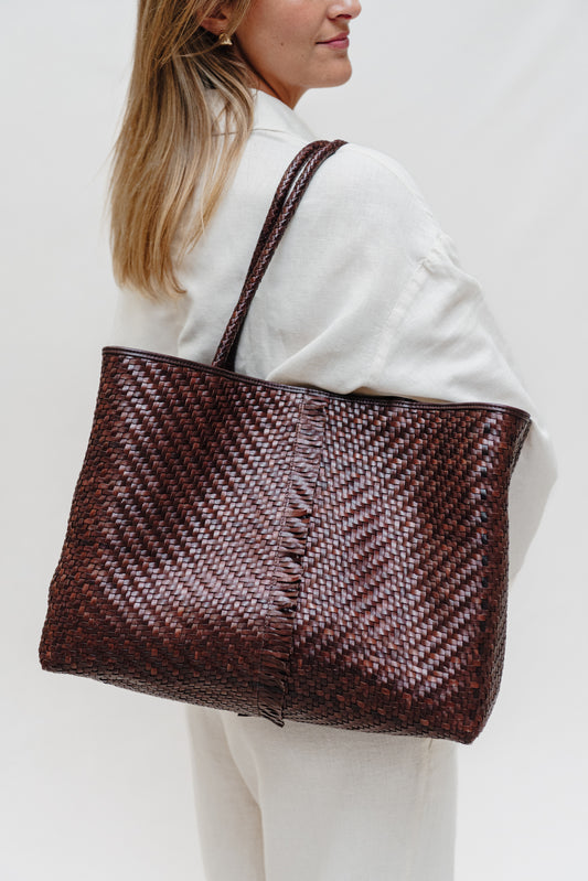 Allan K Handtas Waldorf Bruin