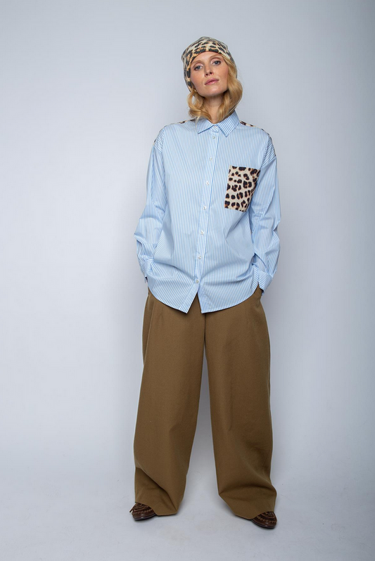 Emily Blouse Streep/Leo