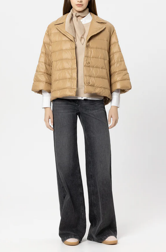 Luisa Cerano Mantel Camel