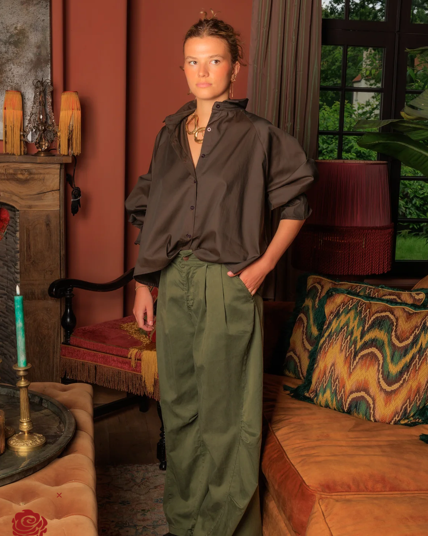Black Rose Blouse Bruin