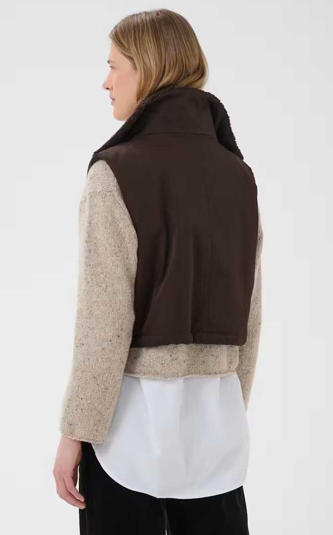 Part Two Bodywarmer Bruin