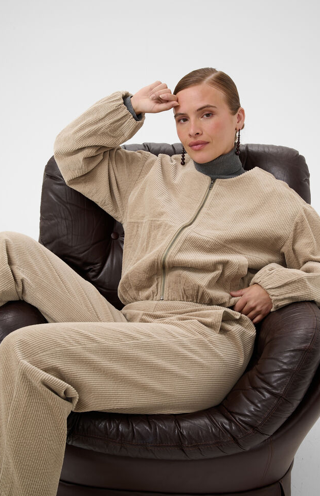Culture Bombervest Beige