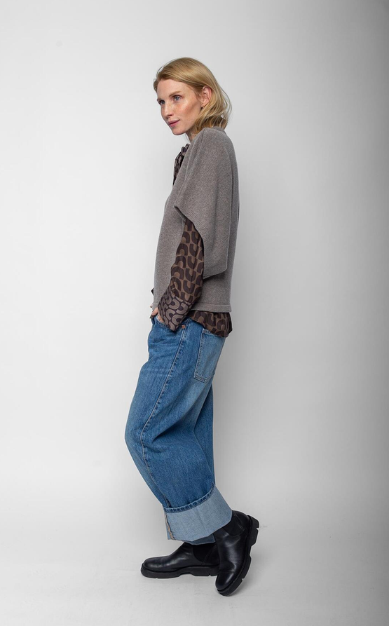Emily Pull Taupe