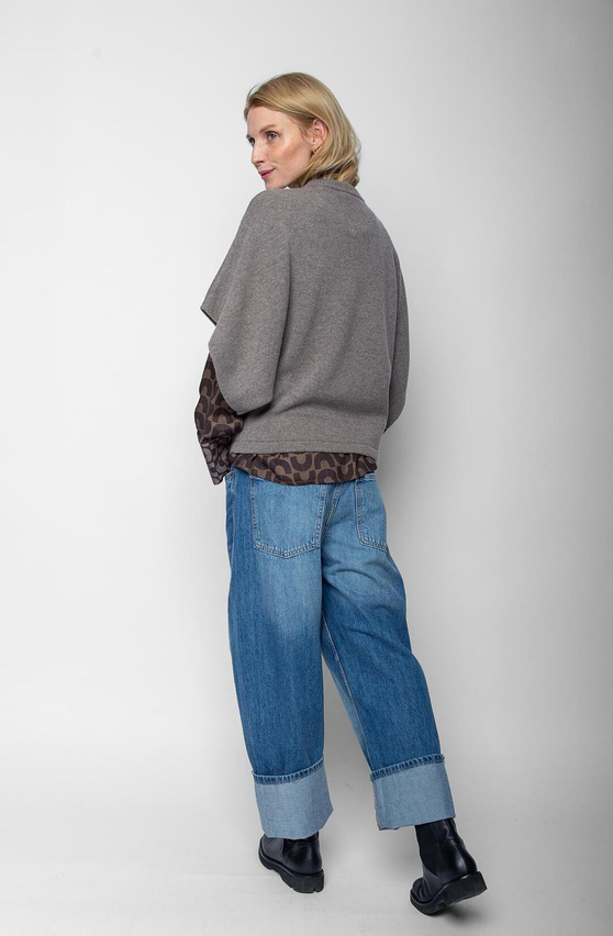 Emily Pull Taupe