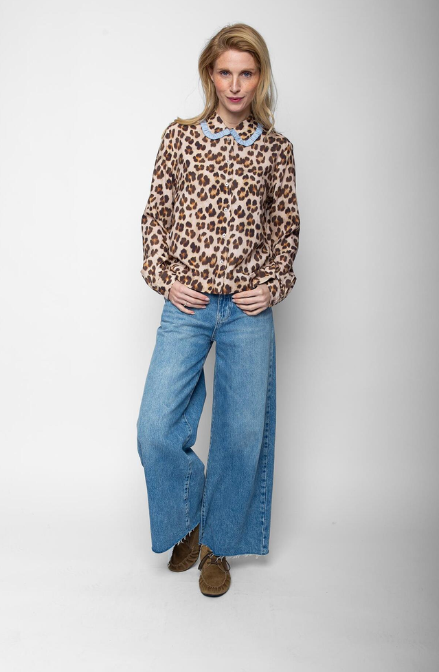 Emily Blouse Leo Print