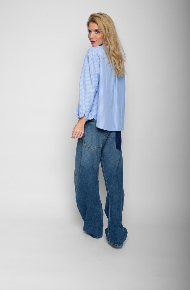 Emily Blouse Streep 'Happy'