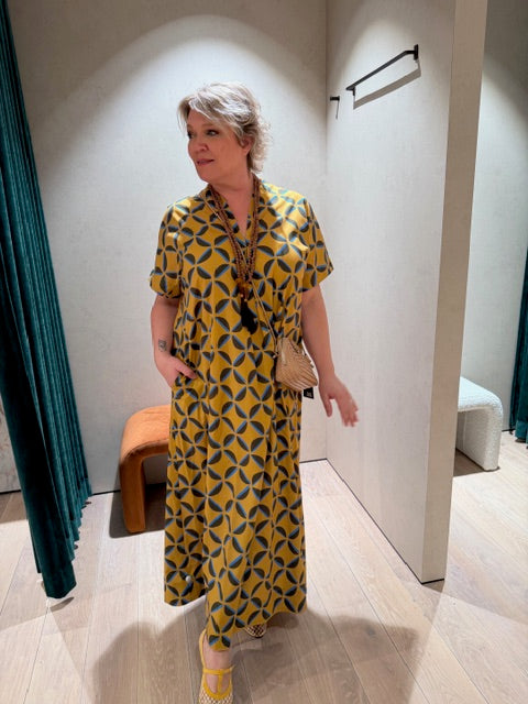 Niu Kleed Lang Print